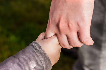 How to Build a Strong Parent-Child Relationship - Aotob