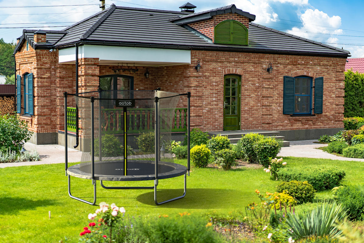 8 10ft In-Net Round Trampoline