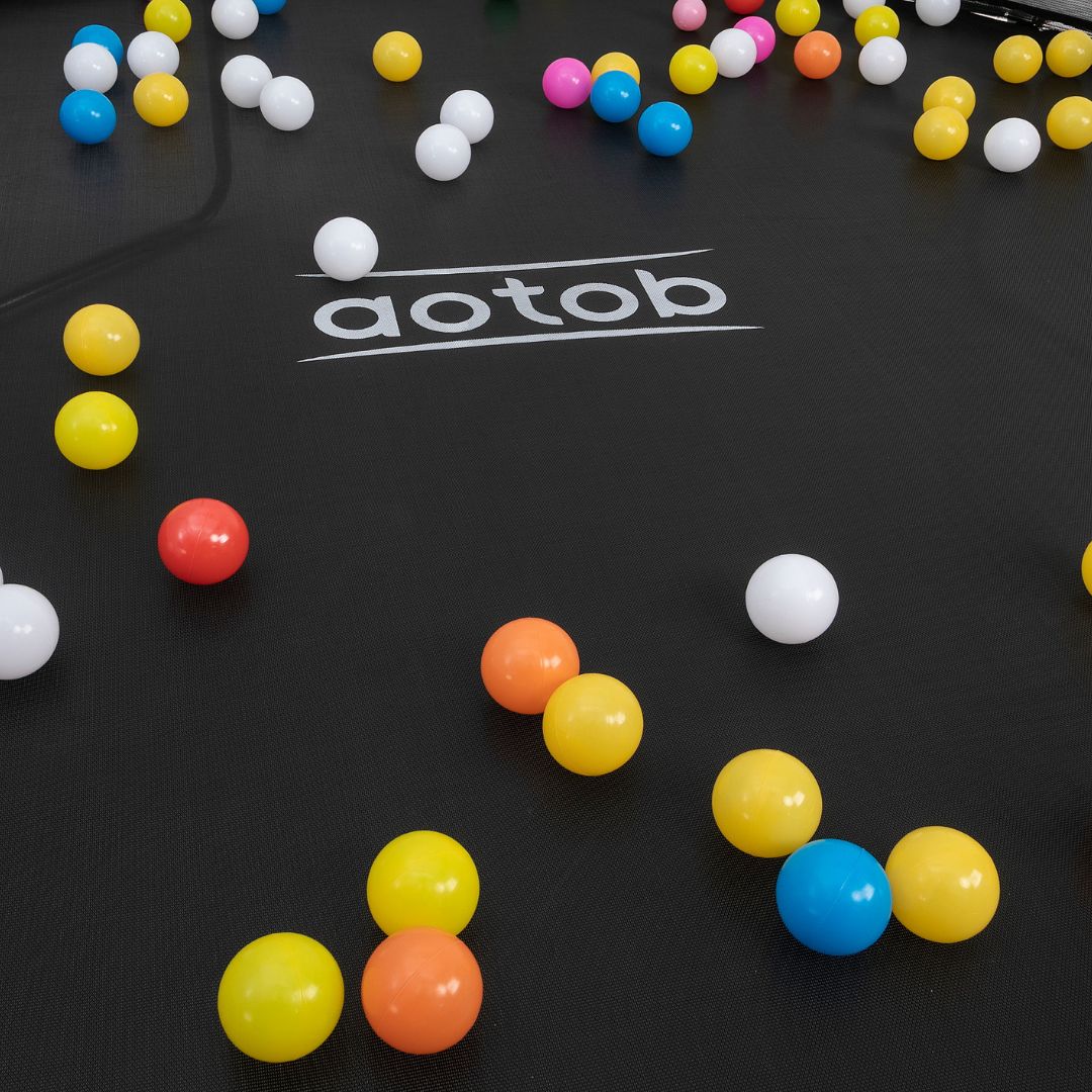 14 15ft Out-Net Round Trampoline